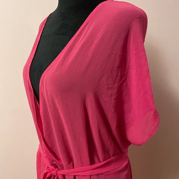 ASOS Curve Fuchsia Sheer Wrap Coverup. - Picture 3 of 9